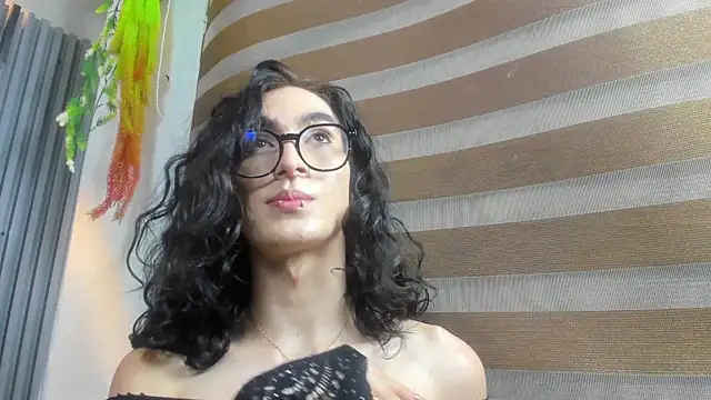 Snapshot of Shammy_rosse chatting on June 14, 12:30 am Shammy rosse online show from June 14, 12:30 am