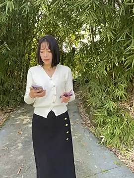 fafade2588 online show from April 17, 4:15 am