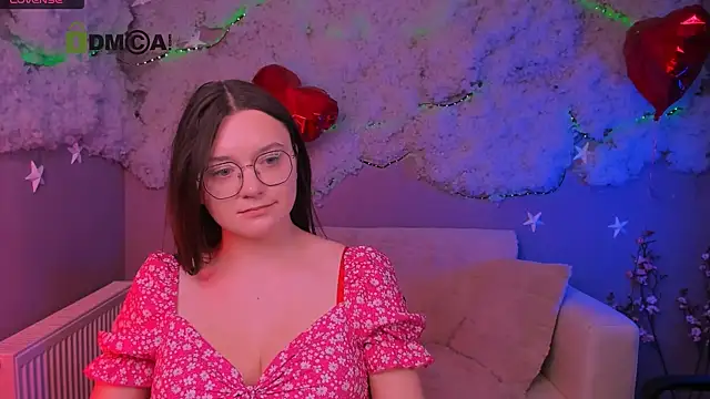 Snapshot of nymira chatting on July 14, 2:16 am nymira online show from July 14, 2:16 am