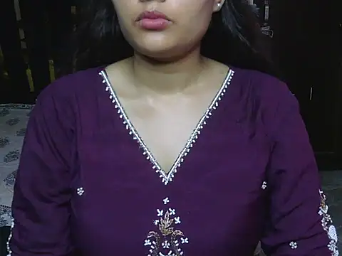 Its-akeera online show from May 9, 3:45 am