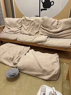 BingBing999 online show from April 17, 2:31 pm