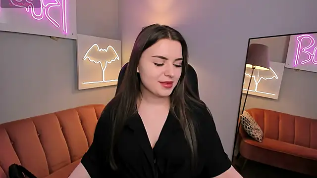 AliceLiador  online show from May 9, 2:33 pm