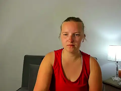 Snapshot of RoseTeacherX chatting on May 20, 5:08 pm RoseTeacherX online show from May 20, 5:08 pm