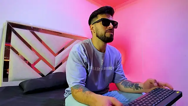 Draco blaze online show from June 6, 1:49 pm