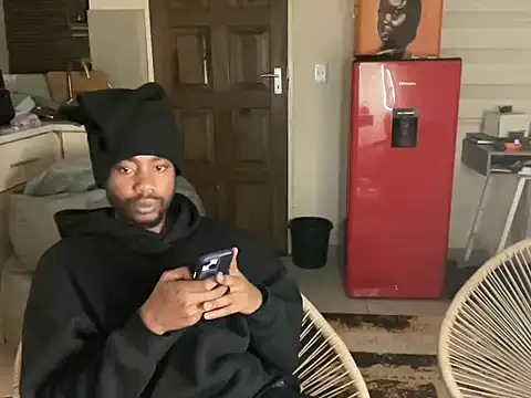 MunyaiSimo34156 online show from April 17, 8:34 pm