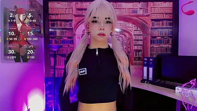 moon sweet- online show from April 18, 3:21 am