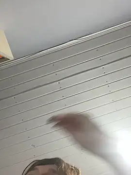 apauzudabr online show from April 21, 10:56 pm