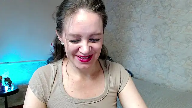 Fern Lust online show from June 26, 8:30 am