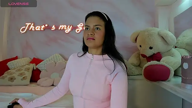 Snapshot of Marilyn_Mulata chatting on May 5, 9:45 pm Marilyn Mulata online show from May 5, 9:45 pm