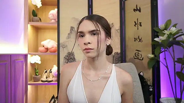 AlinaBennet  online show from July 3, 11:38 am