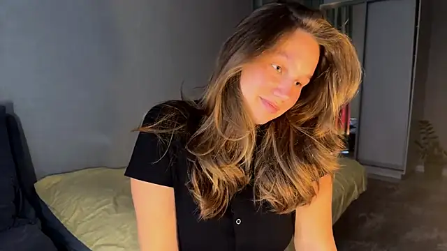 secretnaya girl online show from July 4, 8:20 am