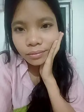 Snapshot of lelenana chatting on April 18, 9:04 pm lelenana online show from April 18, 9:04 pm