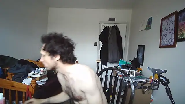 JohnnyMoves online show from May 13, 9:44 pm