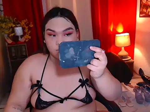 MargaretLim online show from May 7, 9:58 am