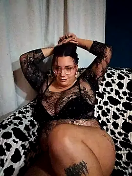 DulceLaraOk online show from April 21, 12:23 am