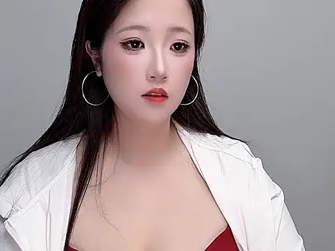 Snapshot of Eva_258899 chatting on May 10, 2:28 am Eva 258899 online show from May 10, 2:28 am