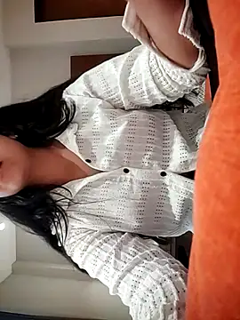 collage girl online show from April 17, 10:40 am