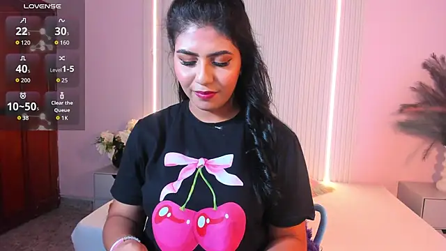 LucyWild8 online show from July 10, 7:27 pm