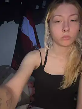 Spoilmedaddy732 online show from June 6, 6:56 pm
