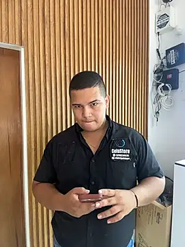 Snapshot of Patricio_02 chatting on April 28, 2:55 pm Patricio 02 online show from April 28, 2:55 pm