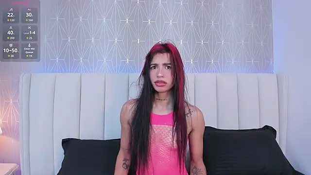 Tori Gaviria online show from May 15, 12:23 pm