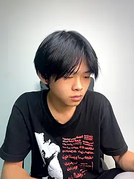 Snapshot of XBD-1 chatting on July 5, 8:16 pm XBD-1 online show from July 5, 8:16 pm