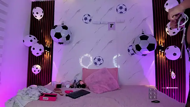 Sweet lia08 online show from July 12, 5:20 am