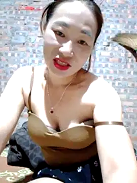 Snapshot of Tieuthu2 chatting on April 21, 2:56 pm Tieuthu2 online show from April 21, 2:56 pm
