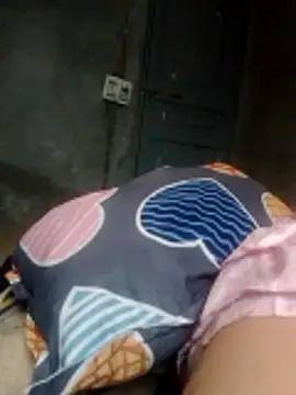 Snapshot of Tieuthu2 chatting on April 28, 4:28 am Tieuthu2 online show from April 28, 4:28 am