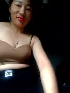 Snapshot of Tieuthu2 chatting on April 30, 9:37 am Tieuthu2 online show from April 30, 9:37 am