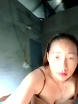 Snapshot of Tieuthu2 chatting on June 2, 12:34 am Tieuthu2 online show from June 2, 12:34 am
