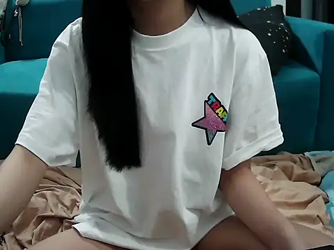 July Sexy09 online show from April 24, 4:09 pm