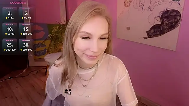 Snapshot of MilaDuales chatting on May 13, 5:49 am MilaDuales online show from May 13, 5:49 am