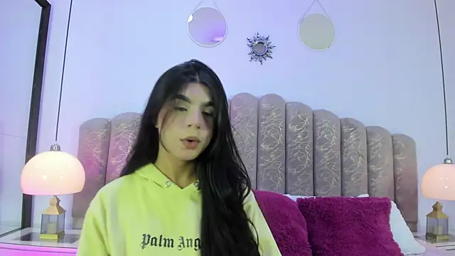 Snapshot of Channel_sofia chatting on July 3, 9:43 pm Channel sofia online show from July 3, 9:43 pm