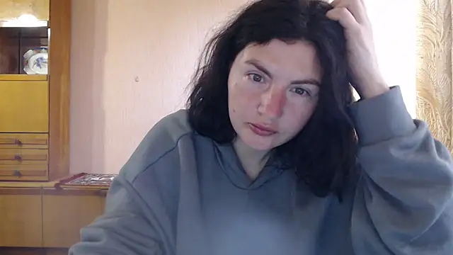 AlinaxJames online show from May 10, 8:08 am