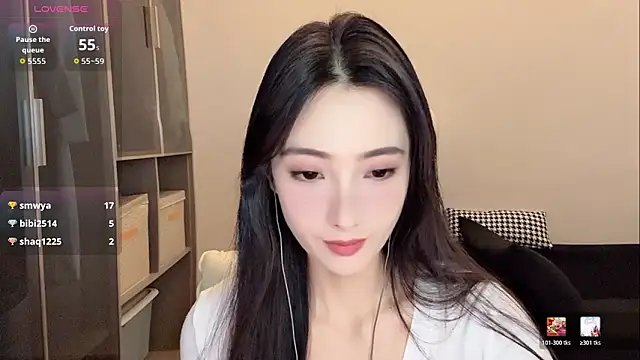 Snapshot of Xixi-mm chatting on June 18, 7:19 am Xixi-mm online show from June 18, 7:19 am