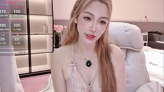 Snapshot of wenwen-mm chatting on June 26, 1:59 pm wenwen-mm online show from June 26, 1:59 pm