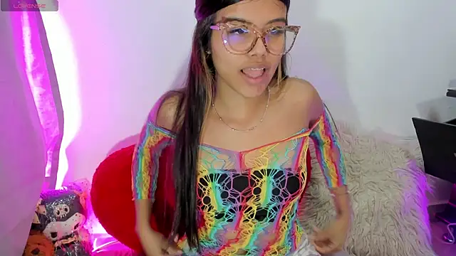 SidneyBrown1 online show from April 23, 1:29 am
