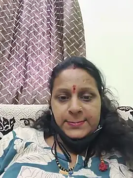 Snapshot of Beborani chatting on May 30, 7:05 am Beborani online show from May 30, 7:05 am