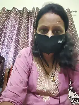 Snapshot of Beborani chatting on June 3, 8:06 am Beborani online show from June 3, 8:06 am