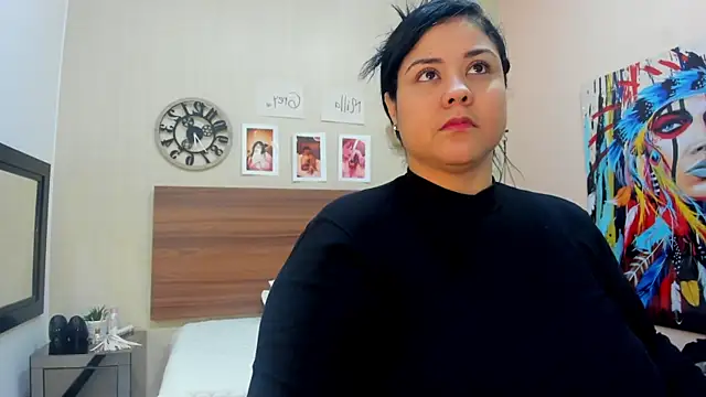 MillaGrey online show from June 2, 11:45 am
