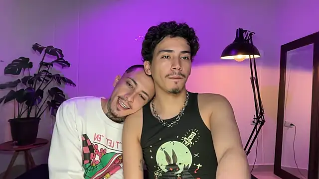 Snapshot of Noah_and_Steven chatting on July 8, 3:49 pm Noah and Steven online show from July 8, 3:49 pm