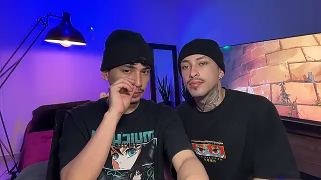 Snapshot of Noah_and_Steven chatting on July 13, 7:49 pm Noah and Steven online show from July 13, 7:49 pm