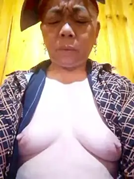 -Callista- online show from May 9, 10:37 pm