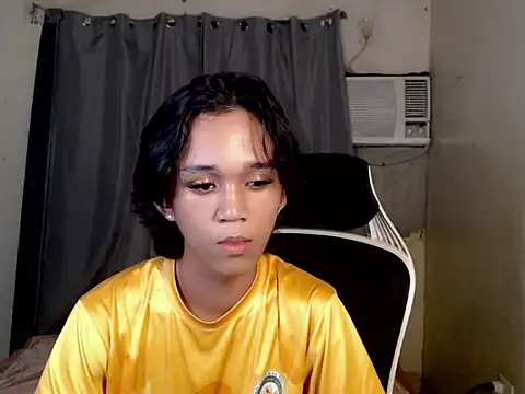 Snapshot of urnaughty_paul chatting on July 3, 3:07 pm urnaughty paul online show from July 3, 3:07 pm