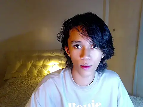 Snapshot of urnaughty_paul chatting on July 28, 9:59 am urnaughty paul online show from July 28, 9:59 am