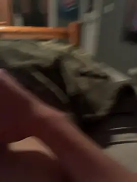 bigwhitecock94 online show from April 19, 10:12 pm