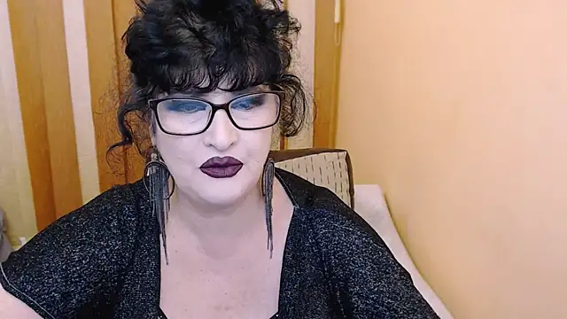 QuuenOfSin online show from January 2, 5:46 am