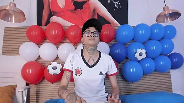 Snapshot of Antony_D_ossa chatting on June 14, 8:22 pm Antony D ossa online show from June 14, 8:22 pm