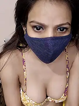 lovelyrosewifey online show from May 16, 6:32 am
